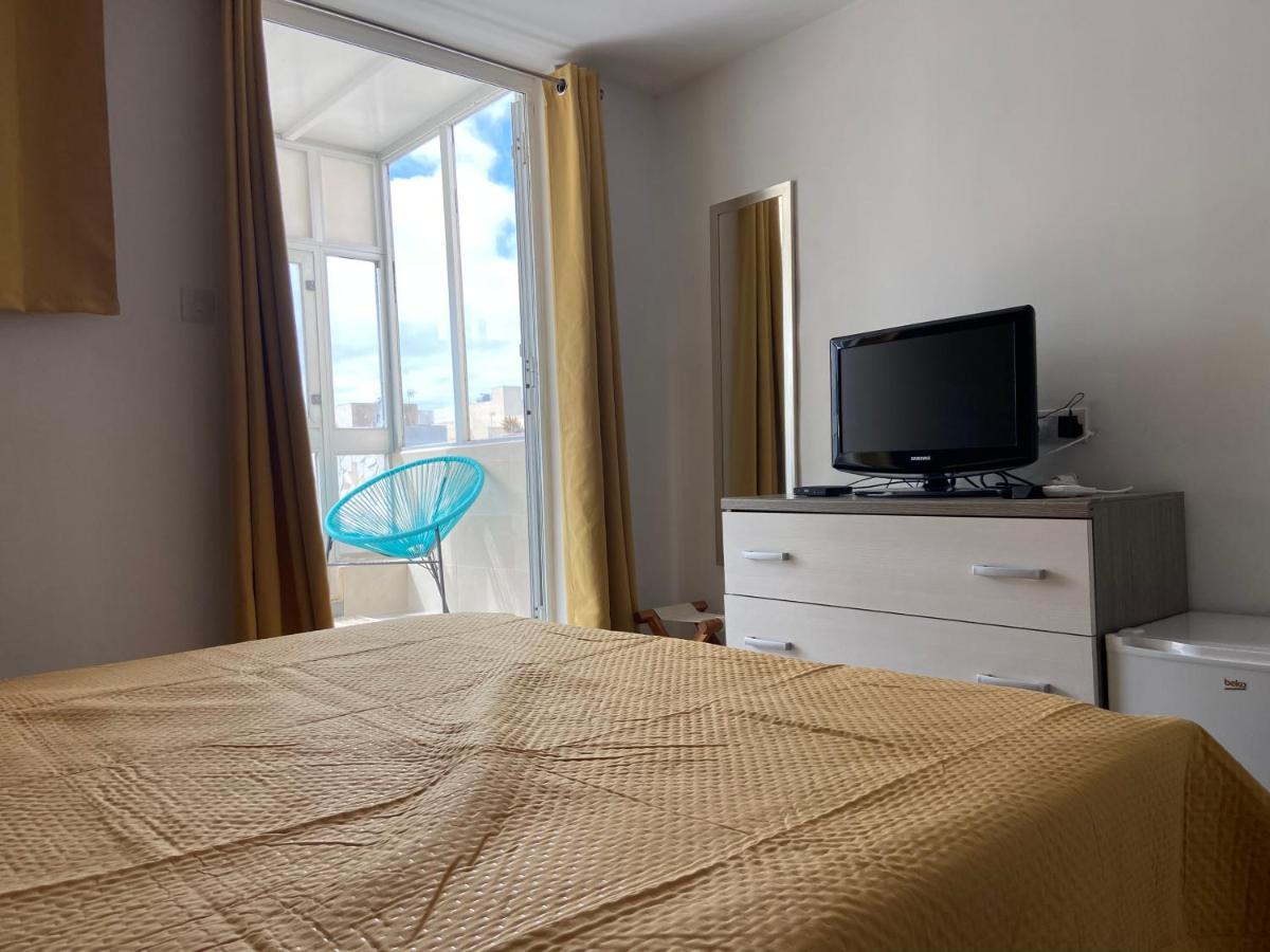 Sqaq Numru 1 Accomodation Otel Rabat Dış mekan fotoğraf